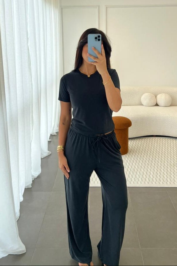 Reva set