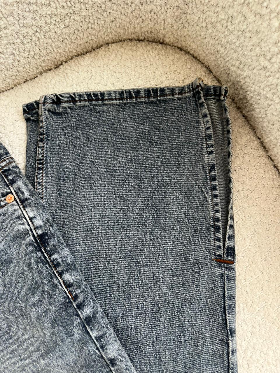 stylish jeans